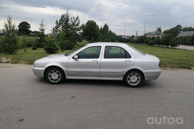 Lancia Lybra 1 generation Sedan