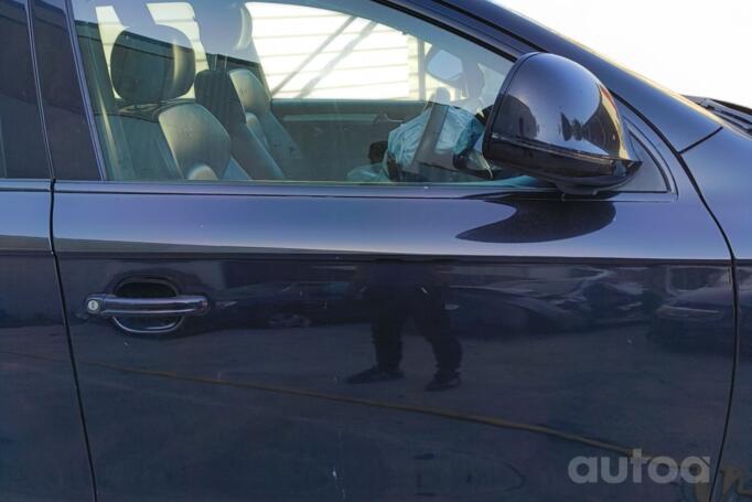 Audi Q7 4L Crossover