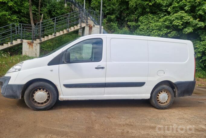 Peugeot Expert 2 generation