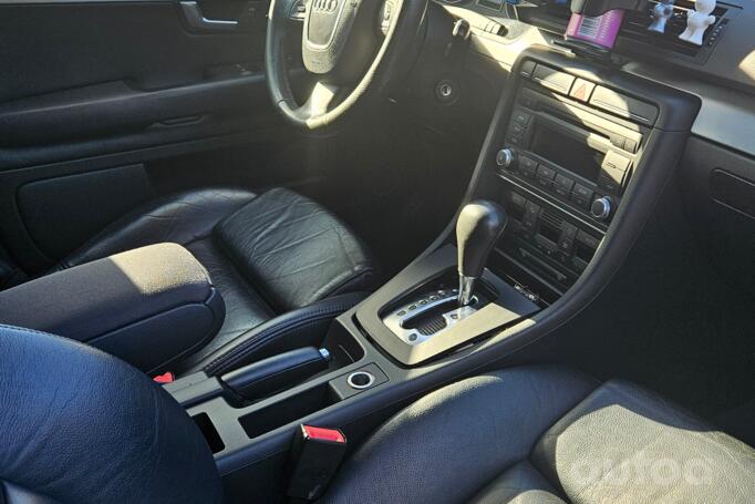 Audi A4 B7 Avant wagon 5-doors