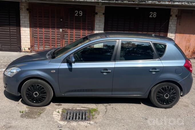 Kia Ceed 1 generation
