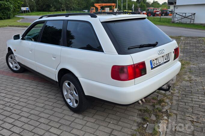 Audi A6 A4/C4 wagon