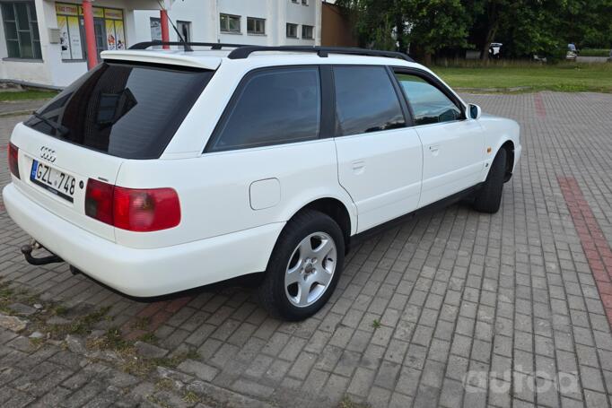 Audi A6 A4/C4 wagon