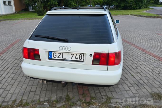 Audi A6 A4/C4 wagon