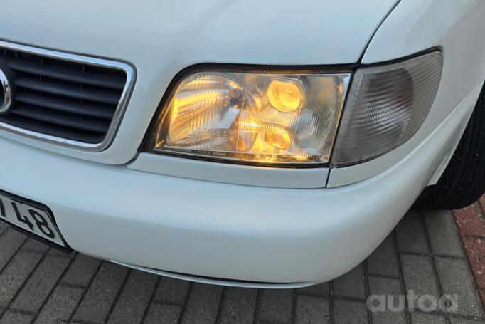 Audi A6 A4/C4 wagon