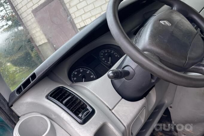 Renault Trafic 2 generation [restyling] Minivan