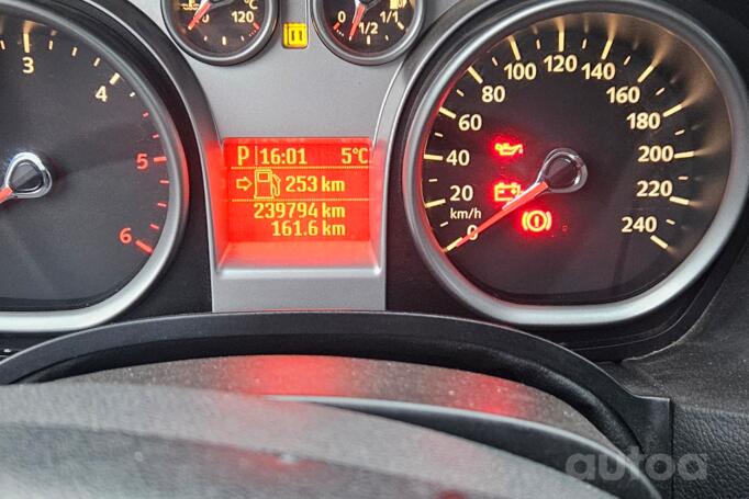 Ford Focus 2 generation [restyling] Hatchback 5-doors