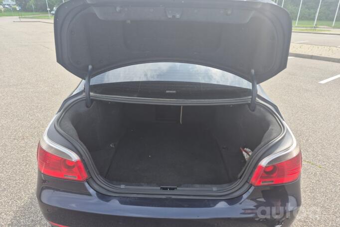 BMW 5 Series E60/E61 Sedan
