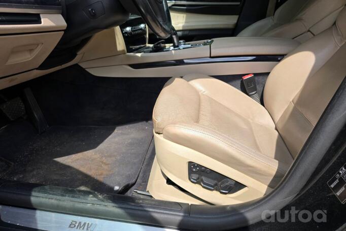 BMW 7 Series F01/F02 Sedan