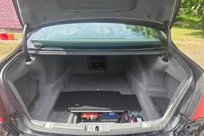 BMW 7 Series F01/F02 Sedan