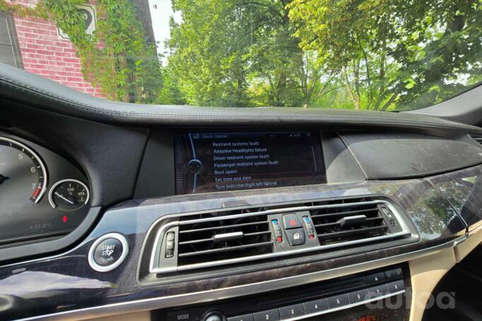 BMW 7 Series F01/F02 Sedan