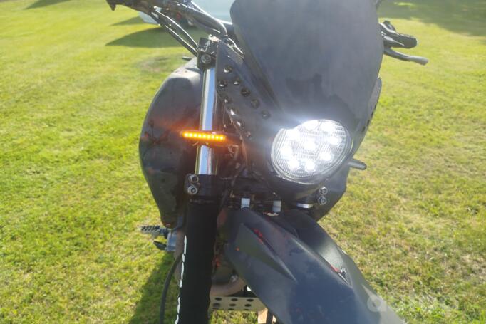 Honda NX