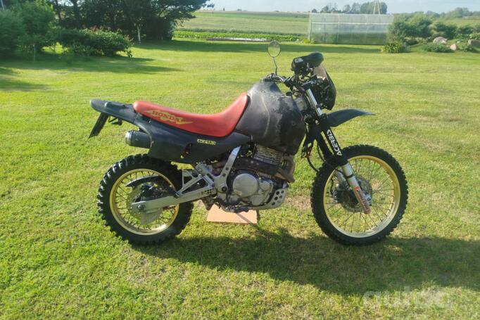 Honda NX