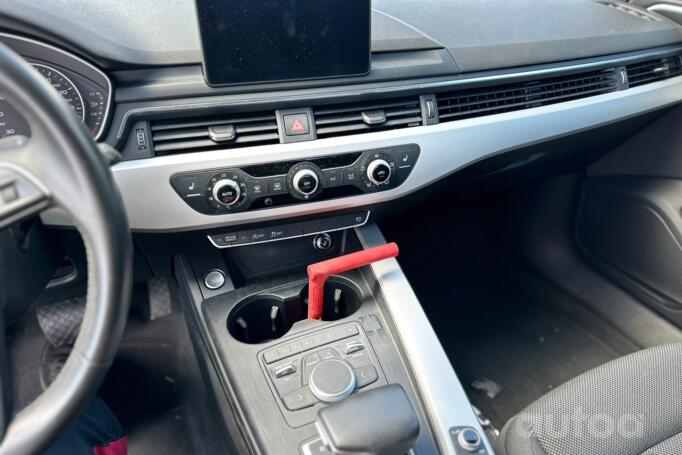 Audi A4 B9 Avant wagon 5-doors