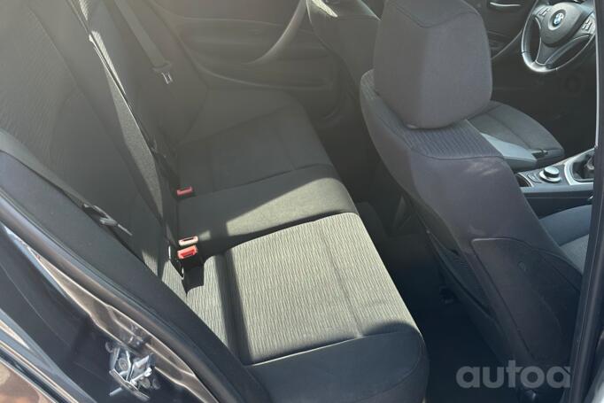 BMW 1 Series E81/E82/E87/E88 [restyling] Hatchback 5-doors