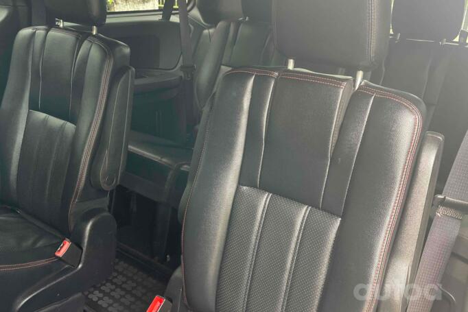 Dodge Grand Caravan