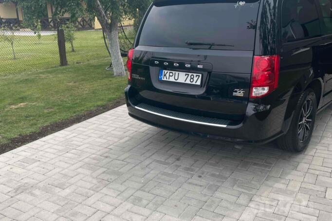 Dodge Grand Caravan