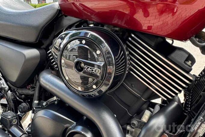 Harley Davidson Street