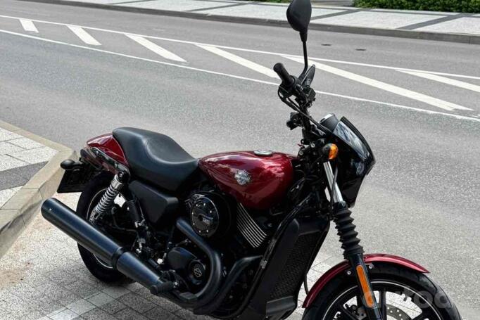 Harley Davidson Street