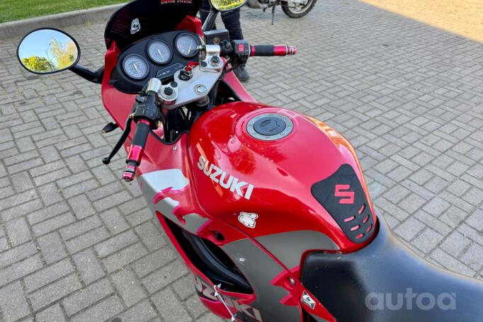 Suzuki GSX-F