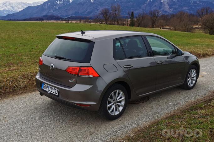 Volkswagen Golf 7 generation Hatchback 5-doors