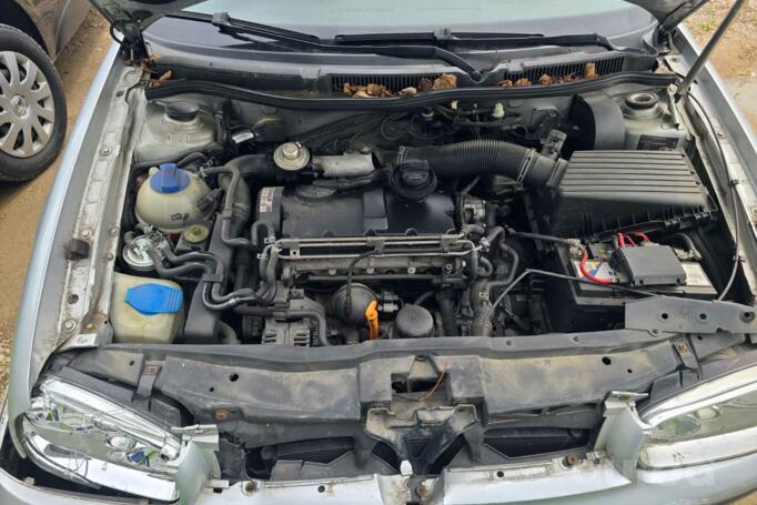 Volkswagen Golf 4 generation Hatchback 5-doors
