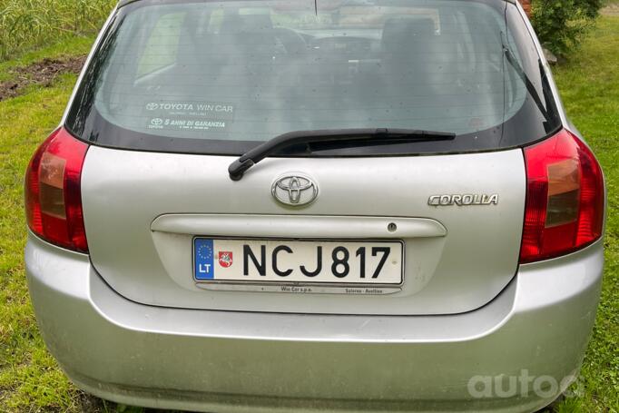 Toyota Corolla E120 Hatchback 5-doors