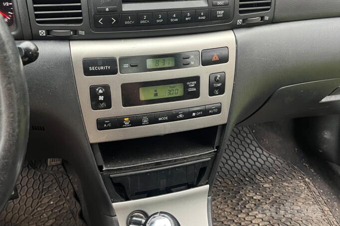Toyota Corolla E120 Hatchback 5-doors