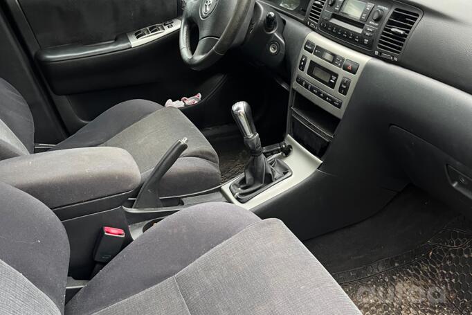 Toyota Corolla E120 Hatchback 5-doors