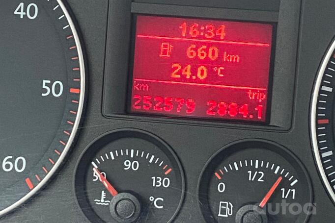 Volkswagen Golf 5 generation Hatchback 5-doors