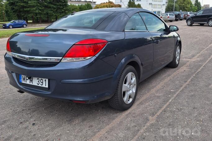 Opel Astra H Hatchback