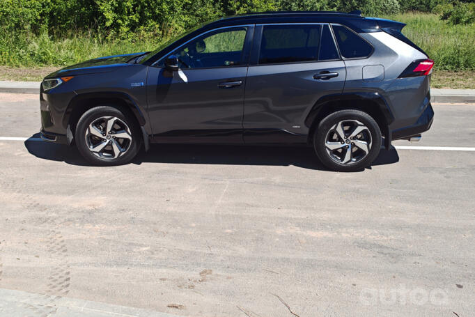 Toyota RAV 4 5 generation (XA50)