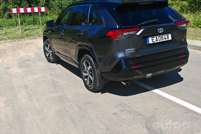 Toyota RAV 4 5 generation (XA50)