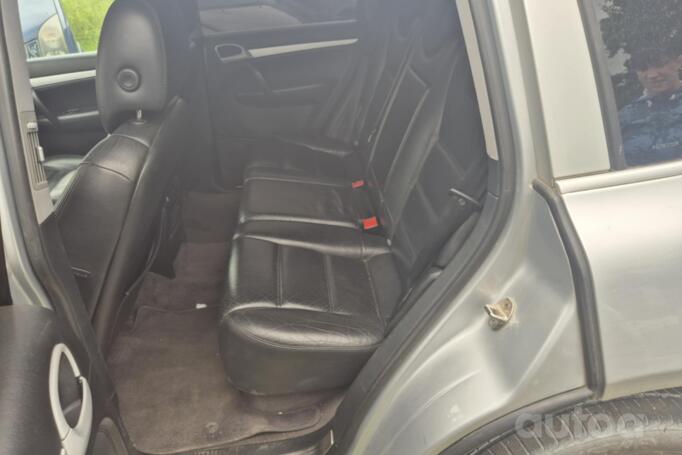 Porsche Cayenne 955 Crossover 5-doors