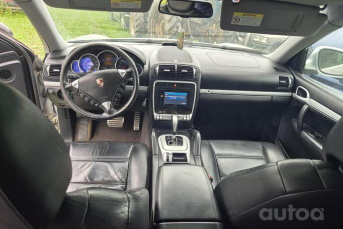 Porsche Cayenne 955 Crossover 5-doors