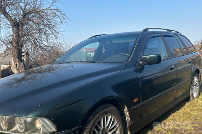 BMW 5 Series E39 Touring wagon