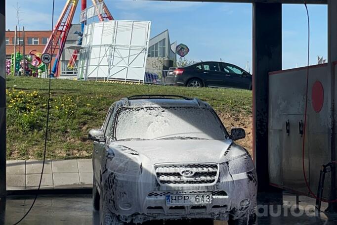 Hyundai Santa Fe CM Crossover