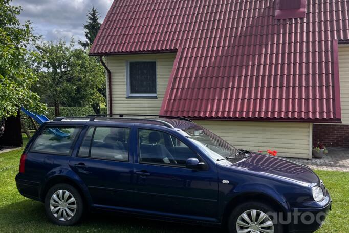 Volkswagen Golf 4 generation wagon