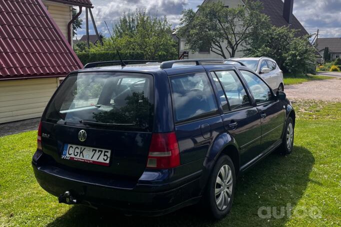 Volkswagen Golf 4 generation wagon