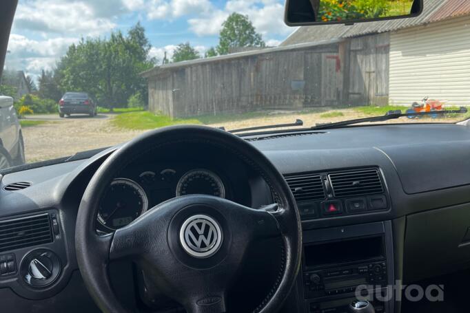 Volkswagen Golf 4 generation wagon