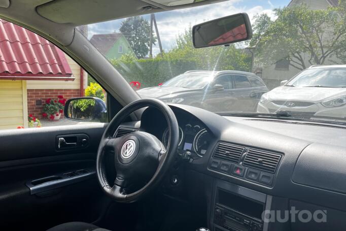 Volkswagen Golf 4 generation wagon
