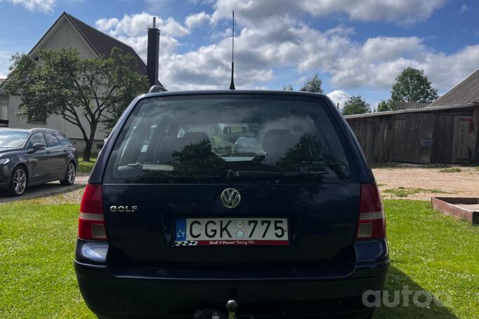 Volkswagen Golf 4 generation wagon