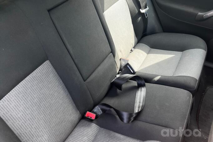 Volkswagen Golf 4 generation wagon