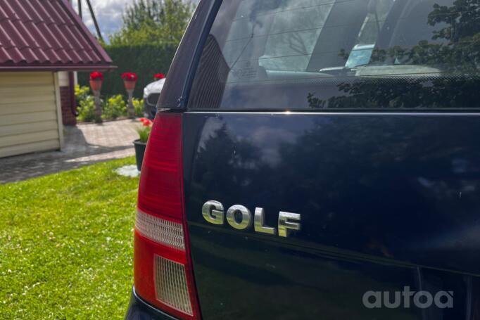 Volkswagen Golf 4 generation wagon