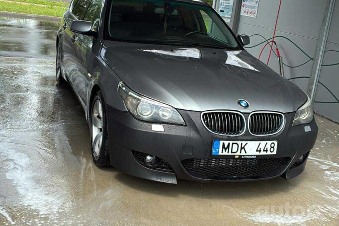 BMW 5 Series E60/E61 Touring wagon