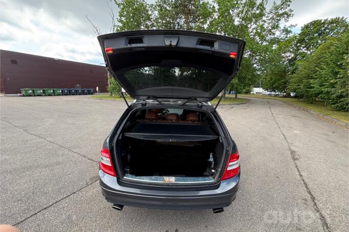 Mercedes-Benz C-Class W204/S204 wagon 5-doors