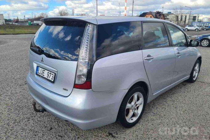 Mitsubishi Grandis