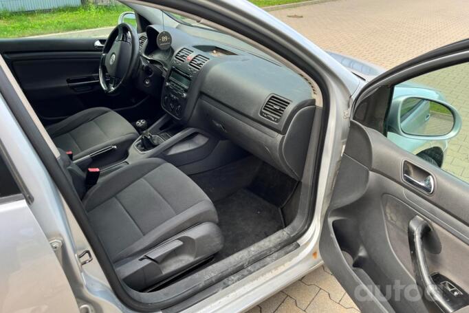 Volkswagen Golf 5 generation Hatchback 5-doors