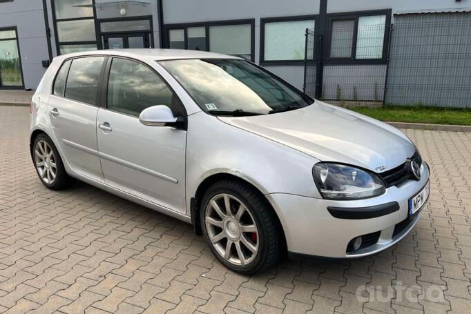 Volkswagen Golf 5 generation Hatchback 5-doors