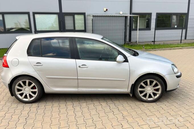 Volkswagen Golf 5 generation Hatchback 5-doors